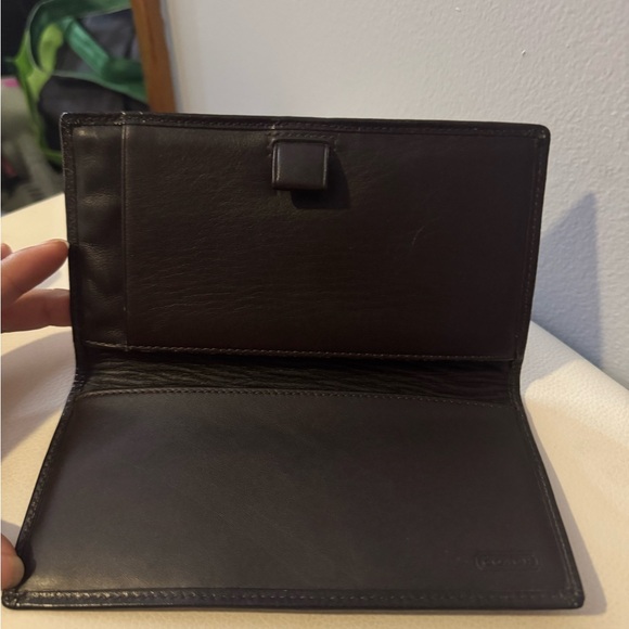 Coach chocolate brown wallet - Picture 3 of 3